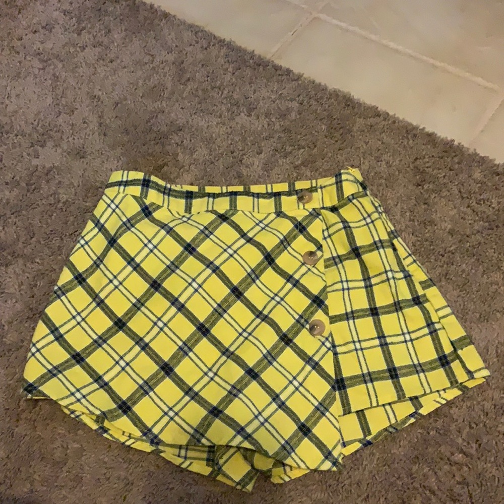 Cute skort (skirt shorts)